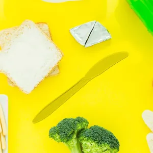 6468 Plastic Knives, Re-useable, Hand Washable Long Perfect for Birthday Parties, Camping, Catering (pack of 3)