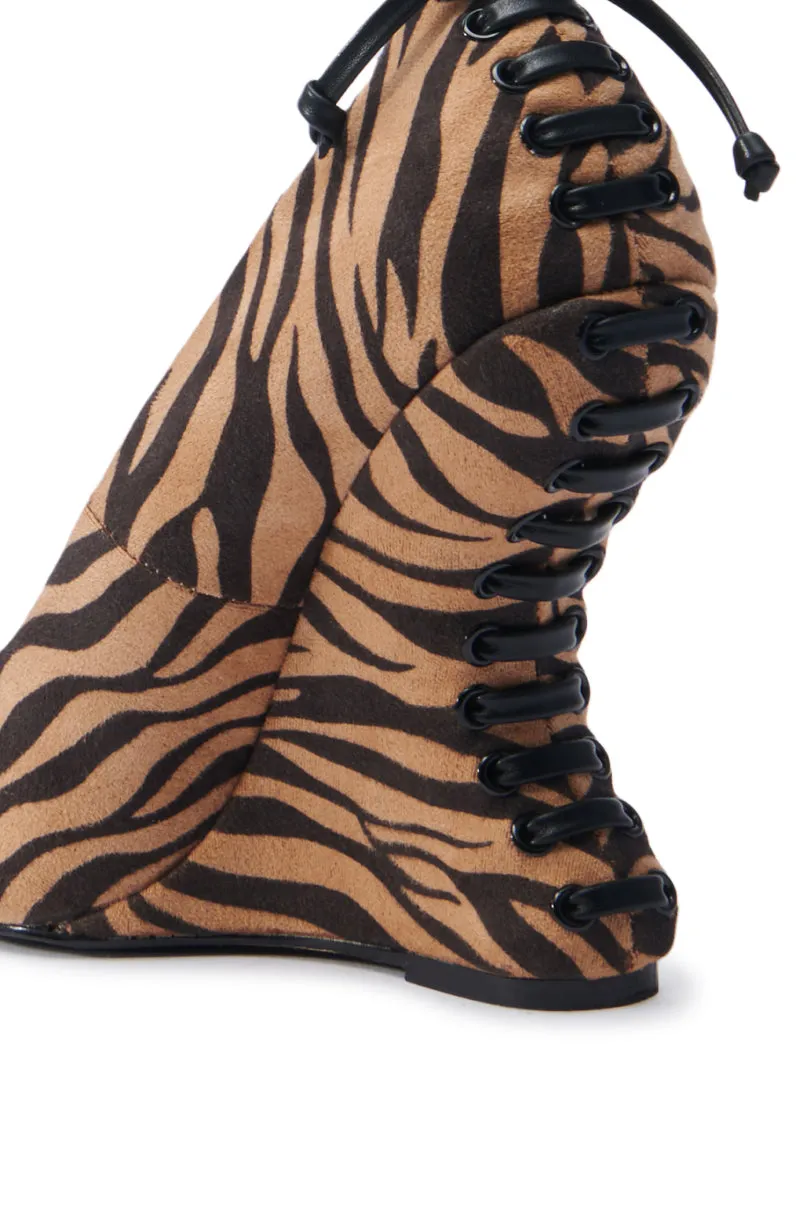 AZALEA WANG KABIRA MULTI WEDGE PUMP