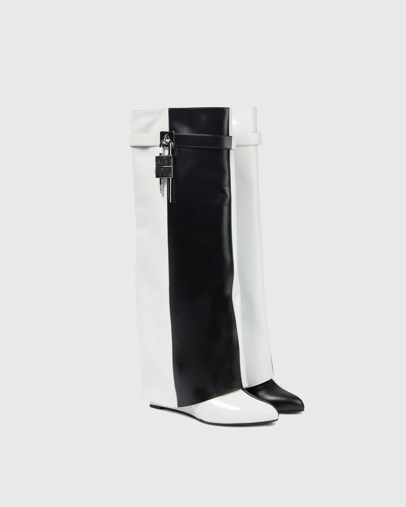 Bionda Splicing Buckle Leaher Knee High Boots