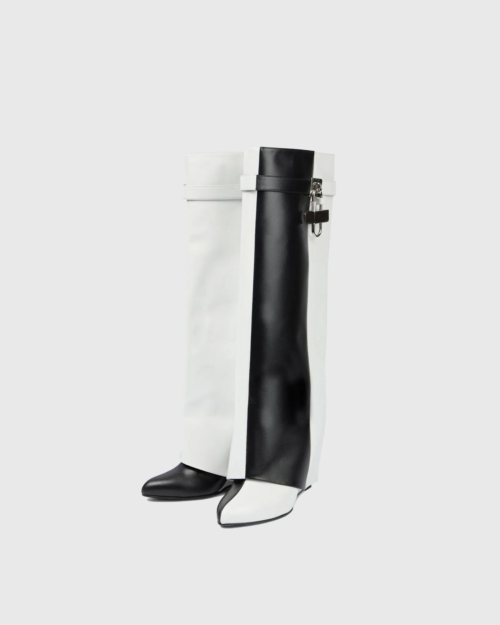 Bionda Splicing Buckle Leaher Knee High Boots