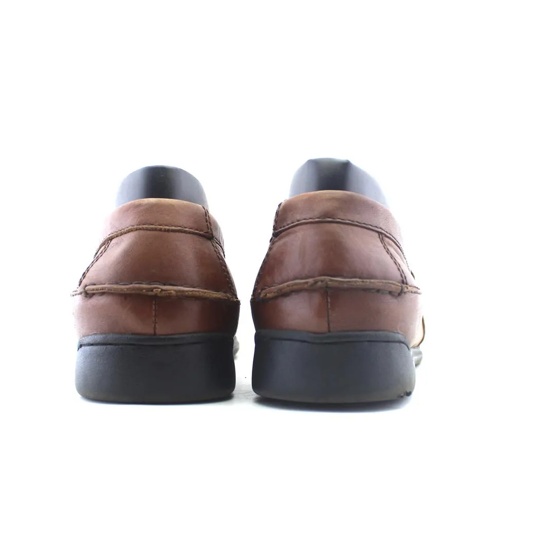 DOCKERS SINCLAIR KILTIE TASSEL