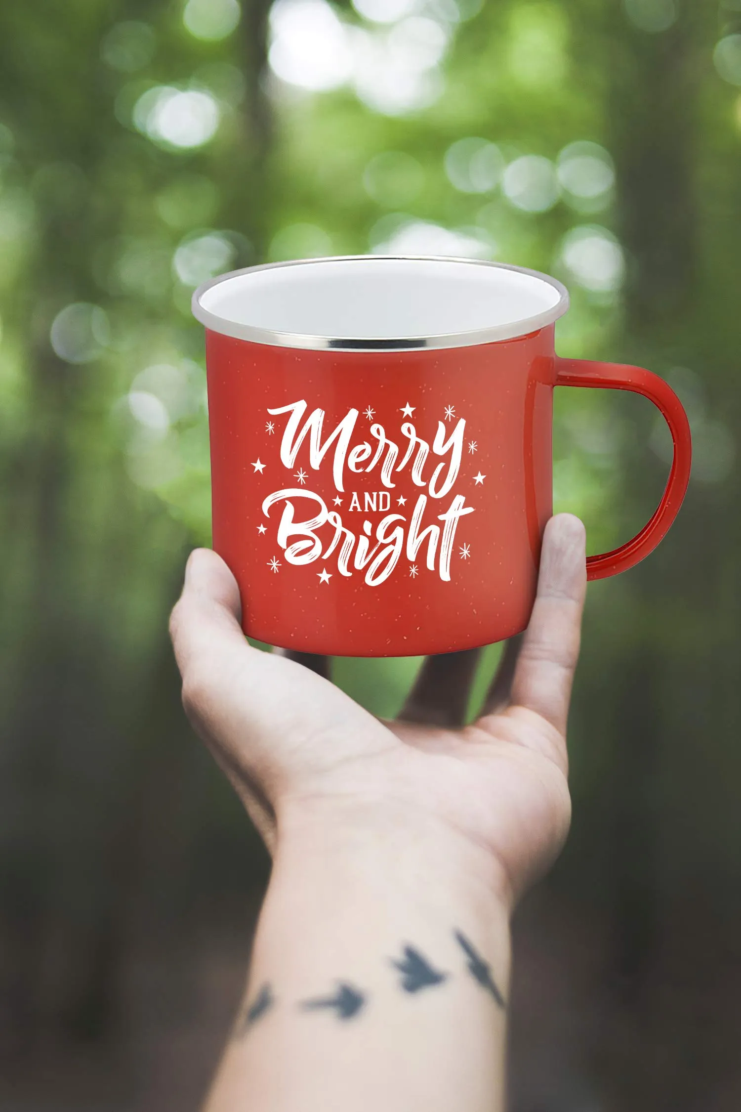 Holiday Coffee Mug - Festive Red Enamel Camping 16 Ounce Coffee Cup For Home and Gifting, Merry and Bright