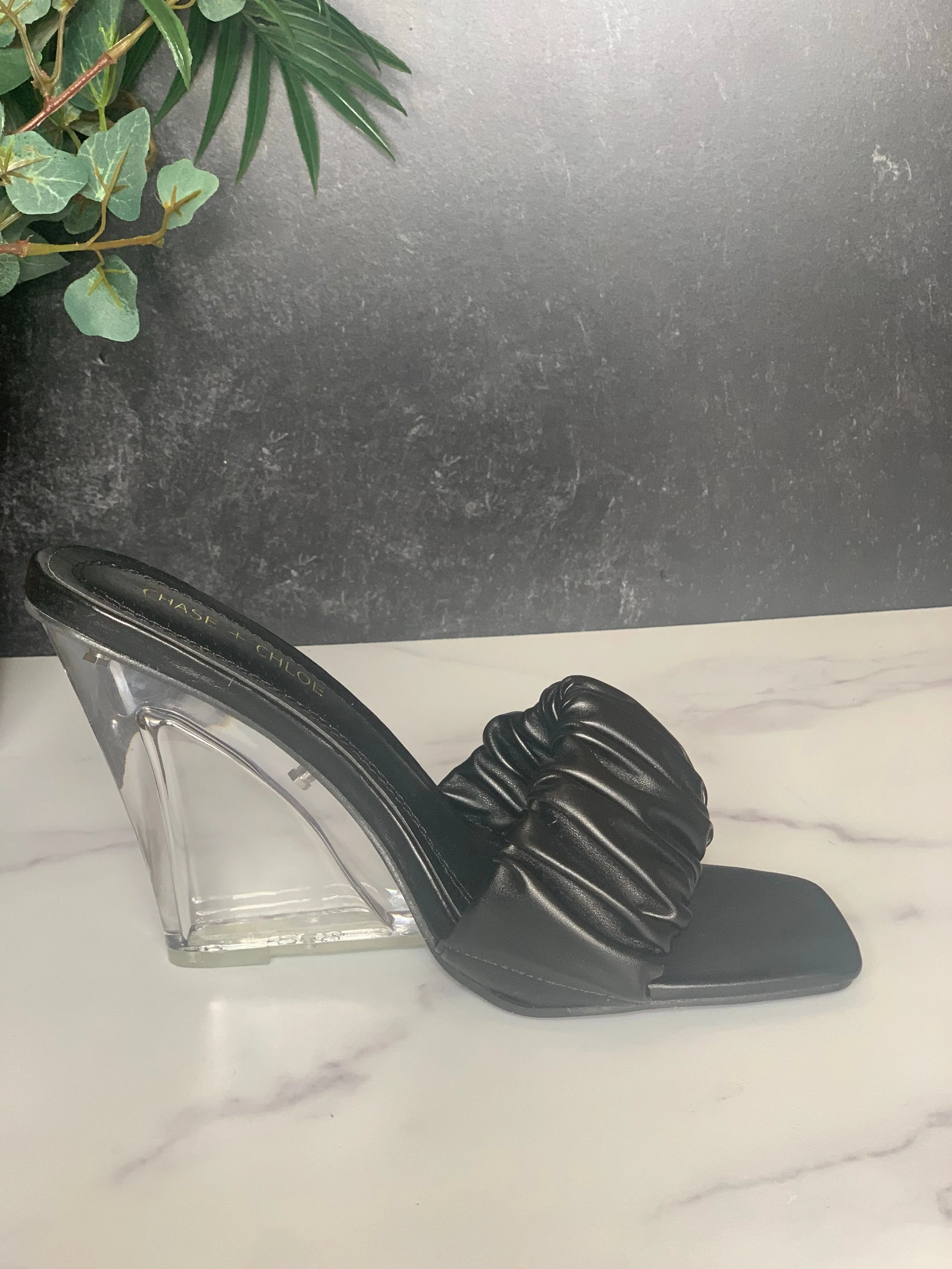 Iris wedge Mule-Black
