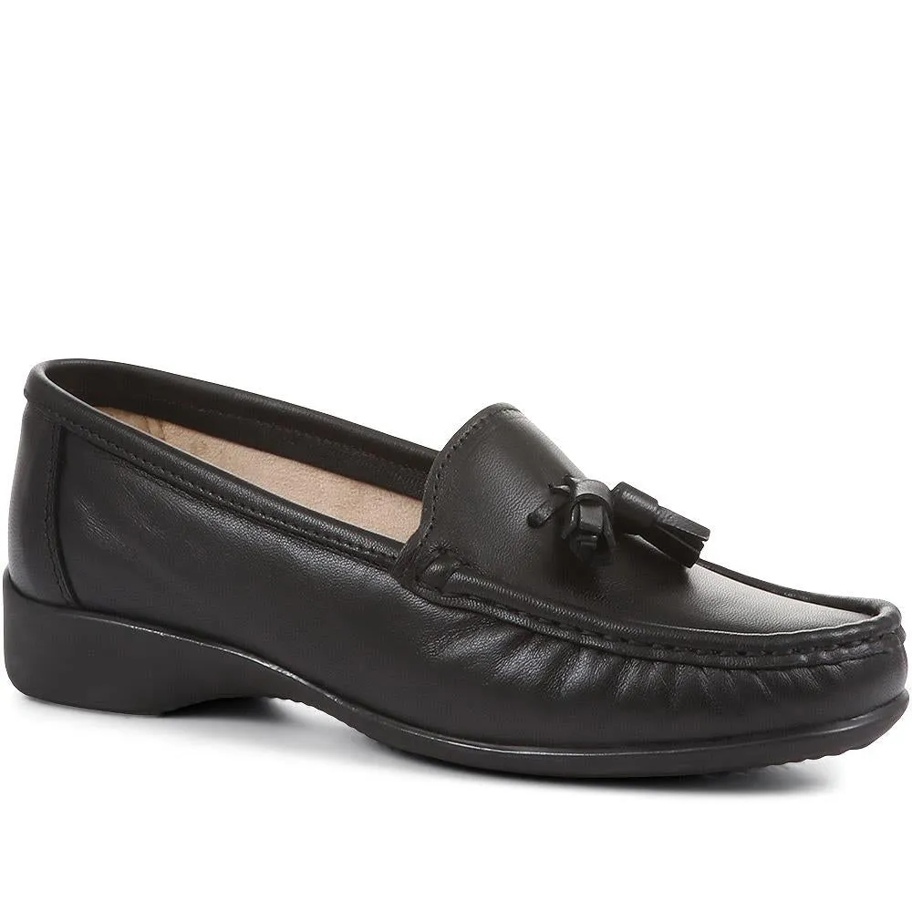 Leather Tassel Loafers  - CONT25000 / 309 198