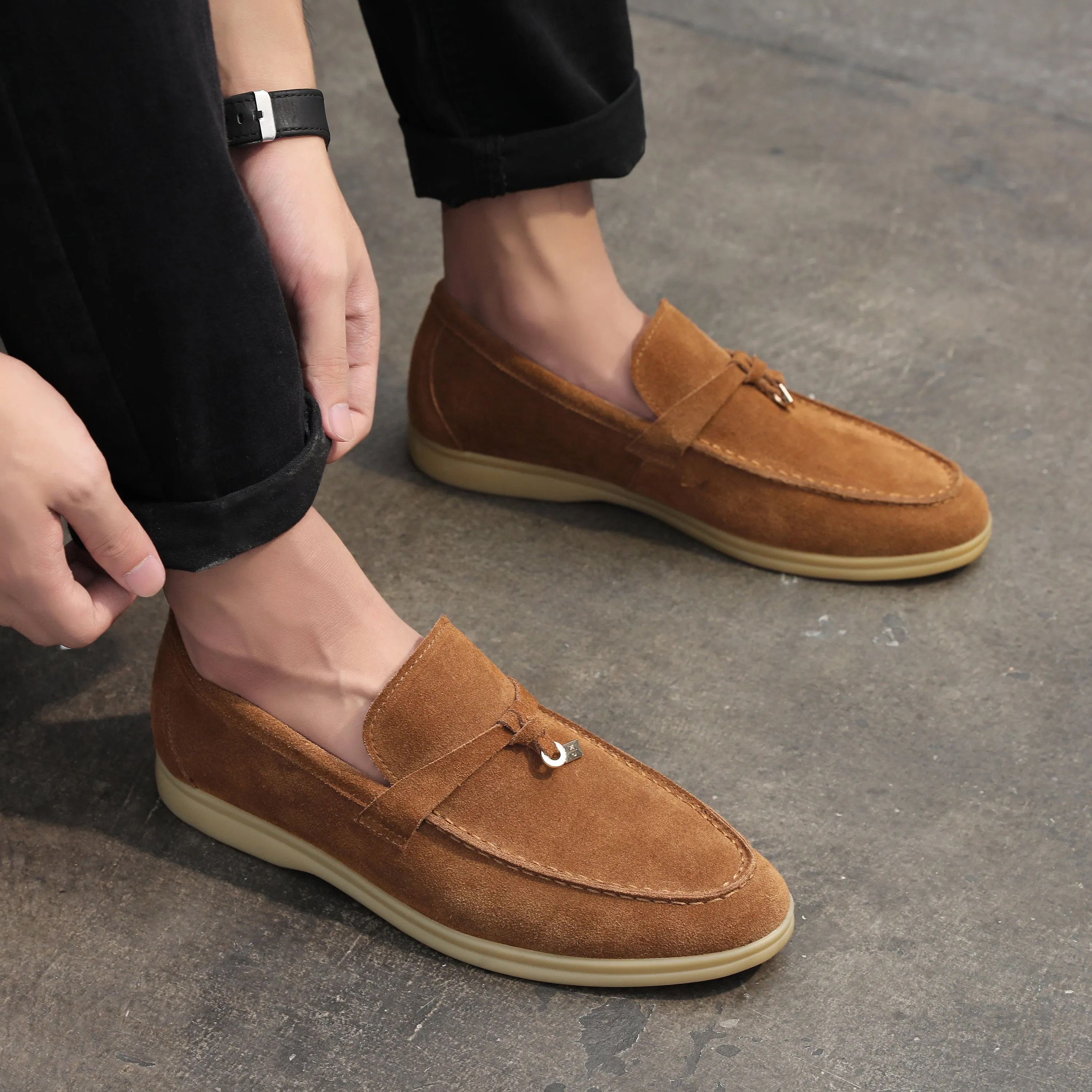 Men's Calf Leather Gold Lock Loafers