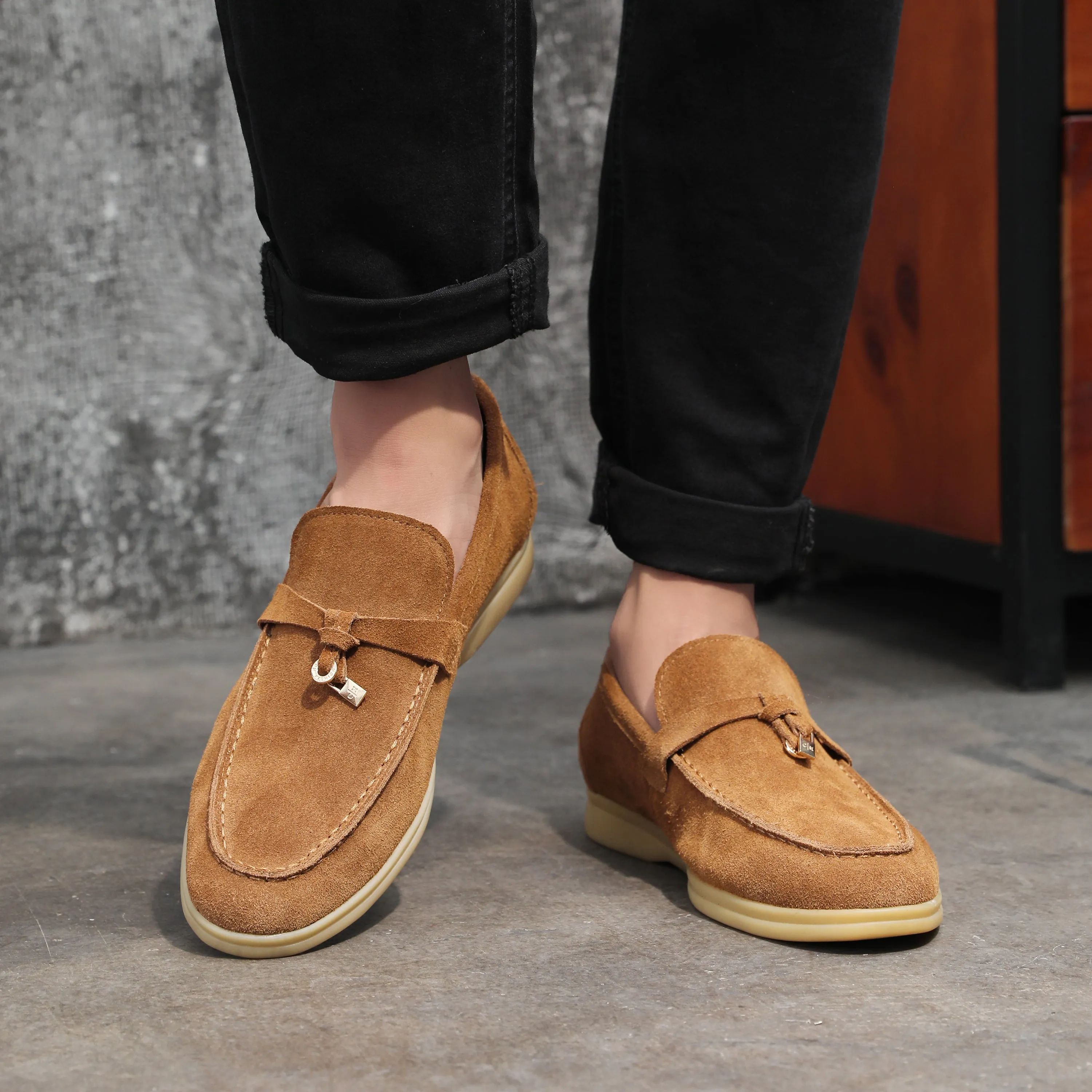 Men's Calf Leather Gold Lock Loafers