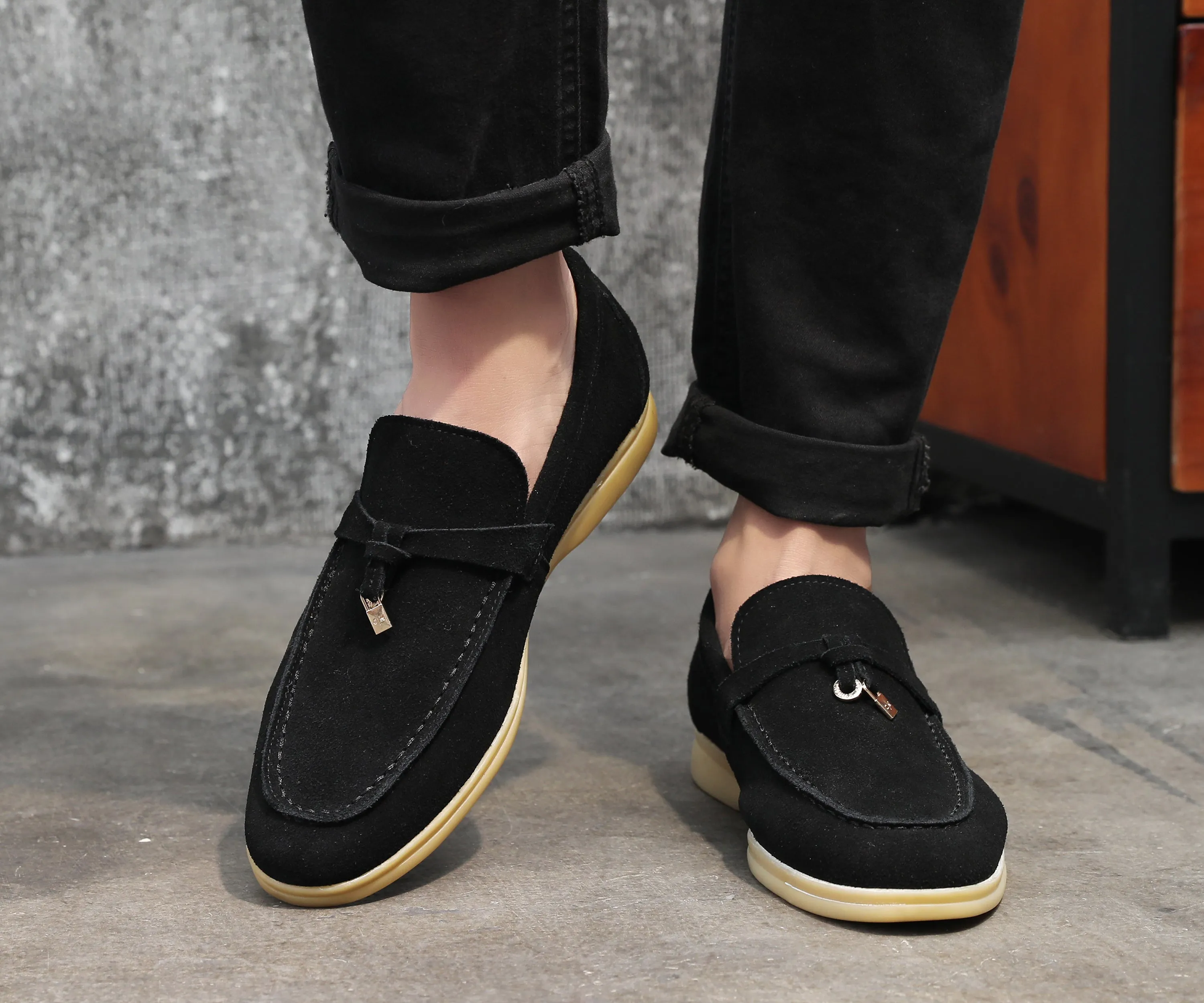 Men's Calf Leather Gold Lock Loafers