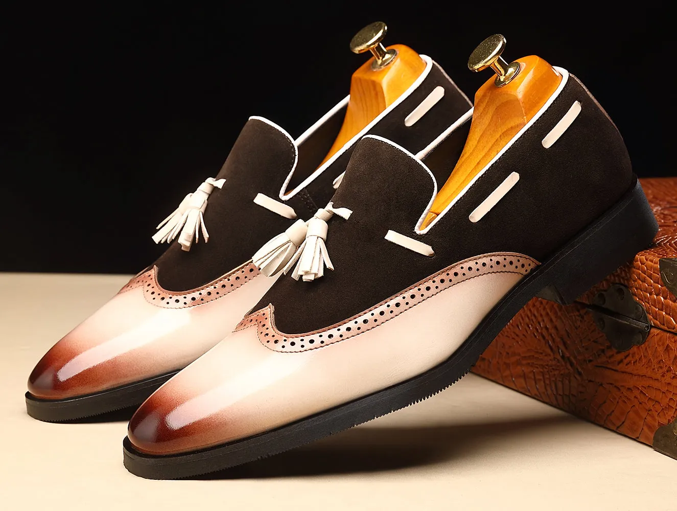 Men's Wingtip Tassel Smoking Loafers