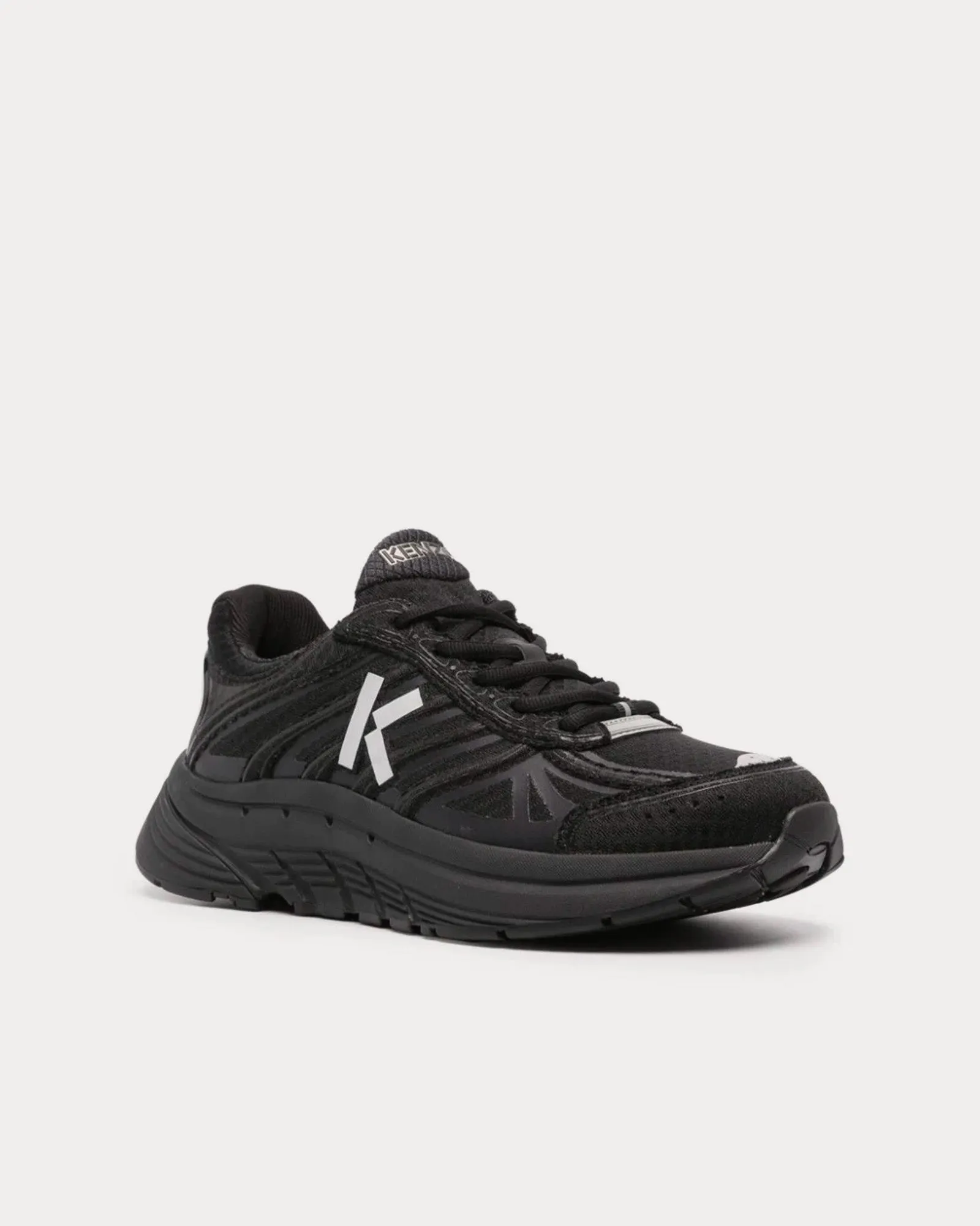 Pace Tech Runner Black Low Top Sneakers