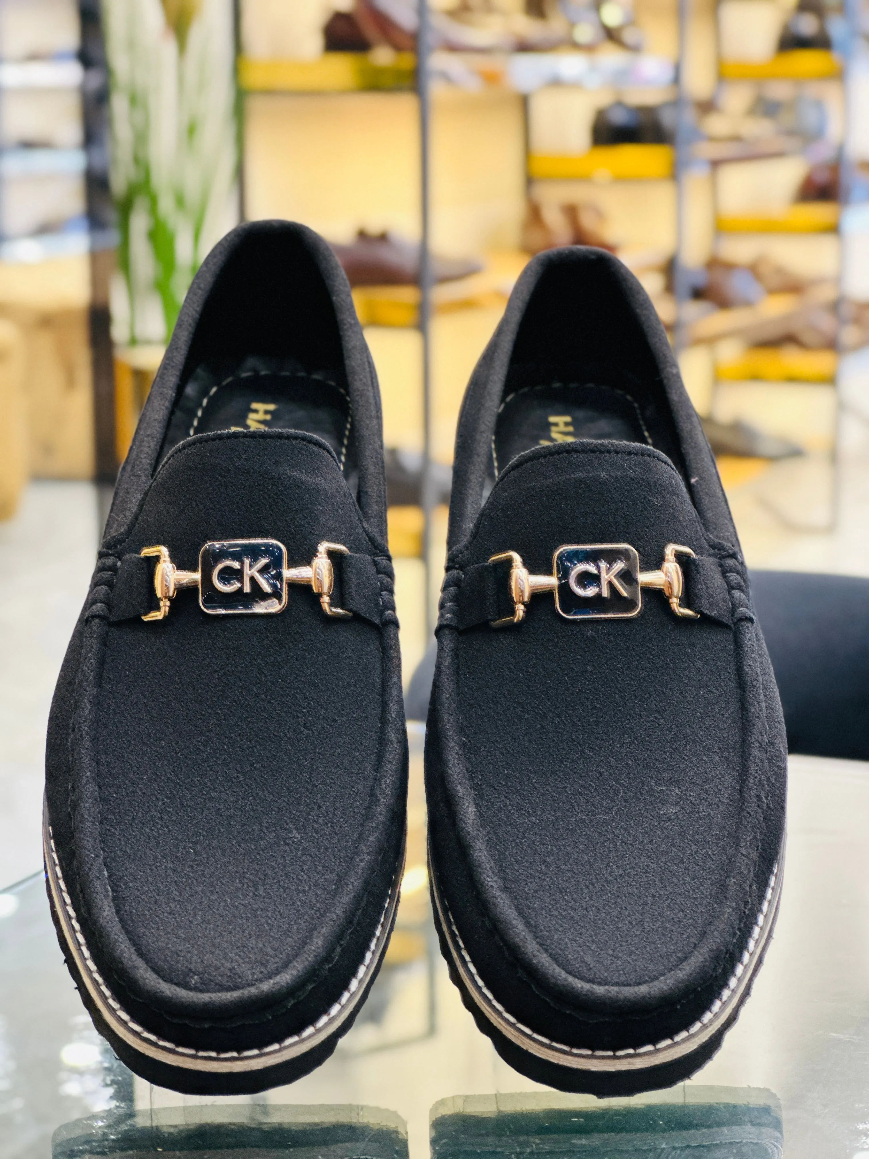 PLUSH FORMAL LOAFERS
