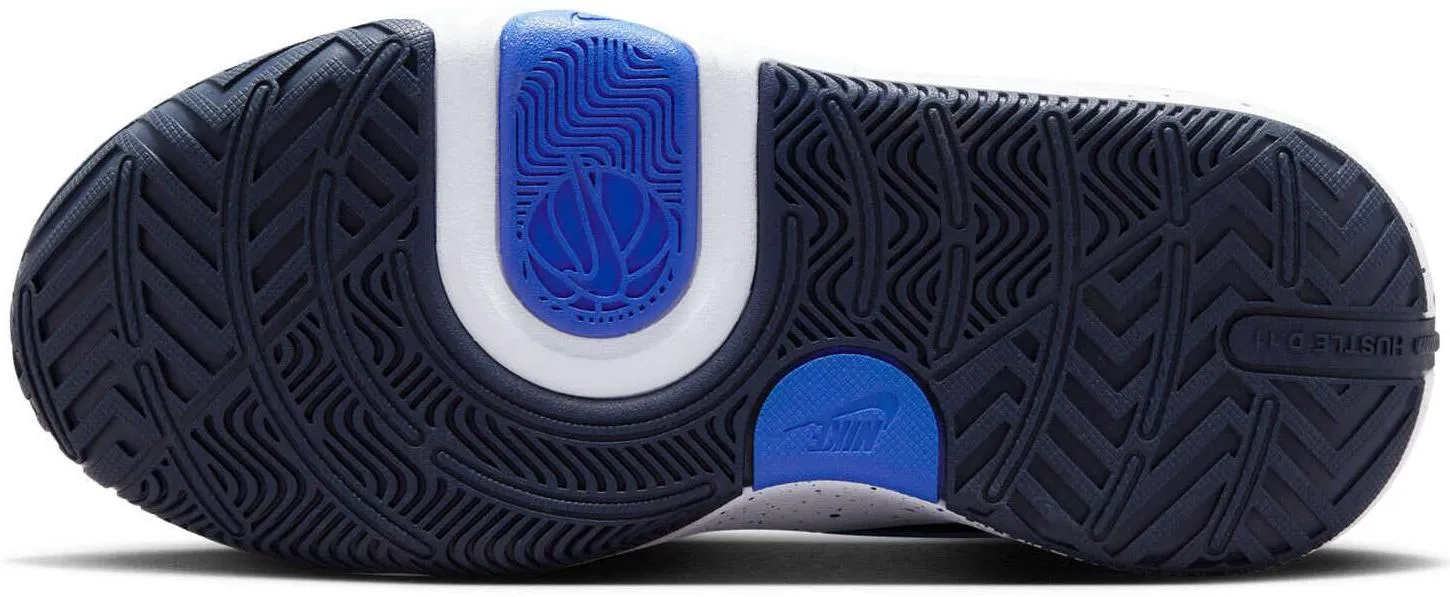Team Hustle D 11 Junior's Basketball Shoes